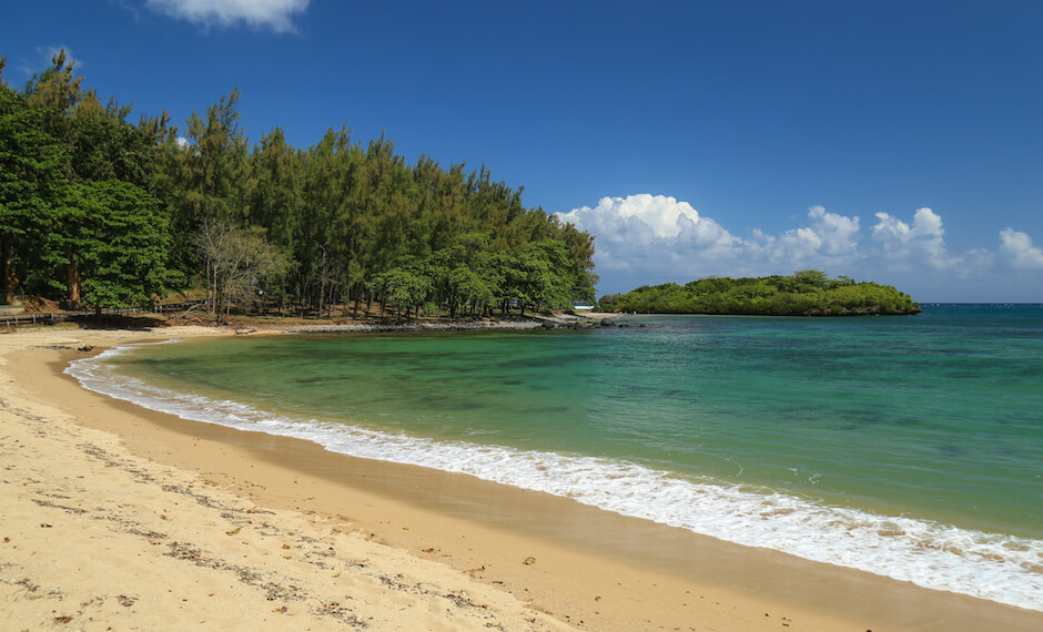 Visit Beautiful Beaches With Direct Flights from Air Mauritius