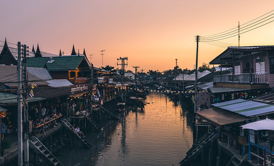 Bangkok floating market. Photo by Igor Ovsyannykov.